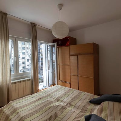 Miete einer gemütlichen 2-Zimmer-Wohnung, 45 m², Zentrum, Vračar, Belgrad, Serbien